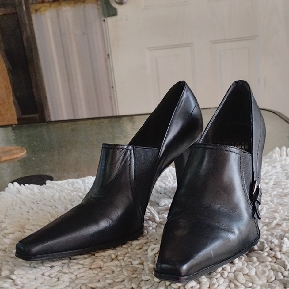 Stuart Weitzman Black Heeled Shoes - Picture 1 of 9